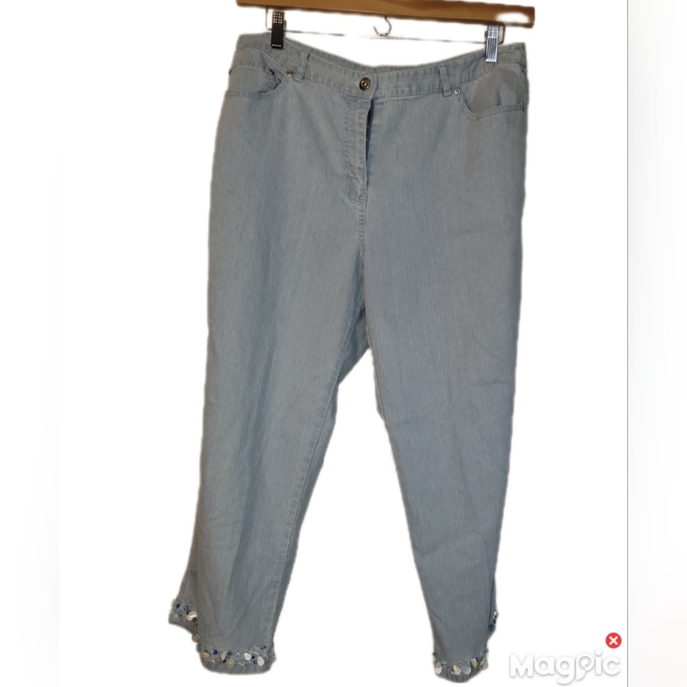 Ruby Rd Blue Denim Beaded Cropped Pants Size 14 Straight Leg Sea Shell